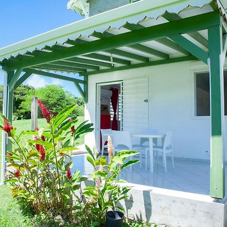 Studio Redshine Vila Sainte-Anne  Exterior foto