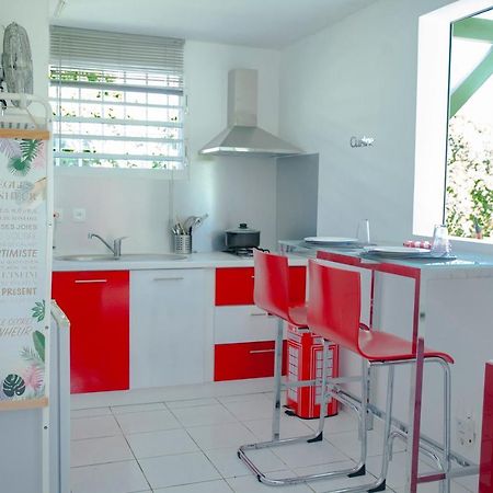 Studio Redshine Vila Sainte-Anne  Exterior foto